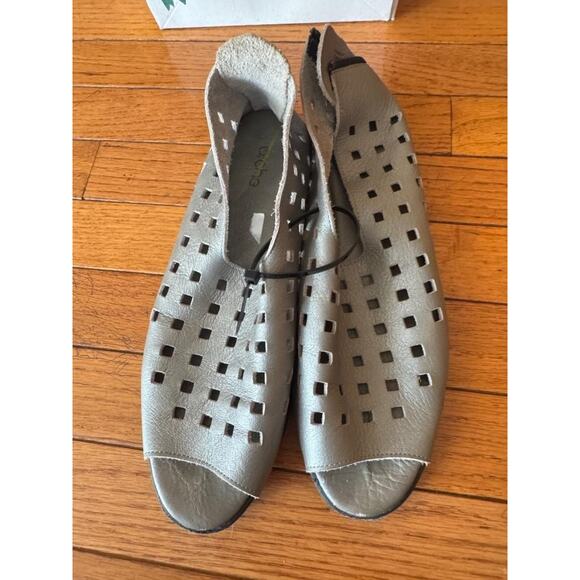 Arche Women's Drick Perforated Open-Toe Flats 41 US 11 (sh3000 - Picture 1 of 6